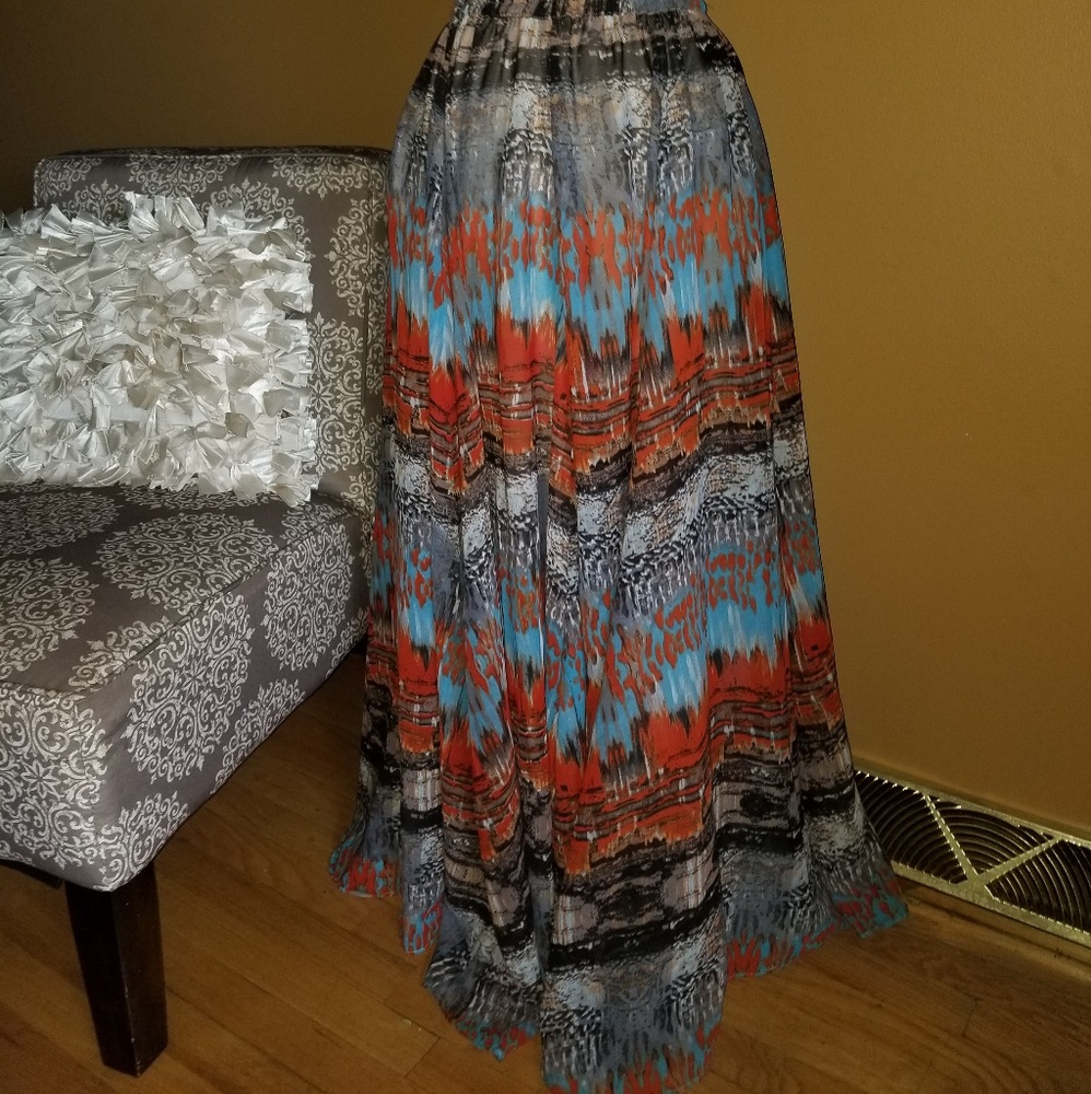Ladies Maxi Skirt